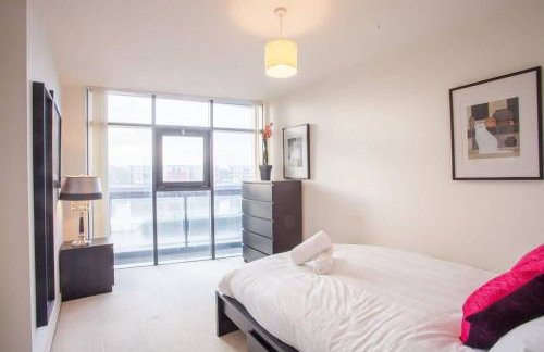Apartment with river view next to hydro - Photo 7