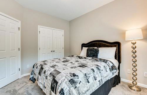 3 Mi to Avalon Townhome with Balcony in Alpharetta! - Foto 17