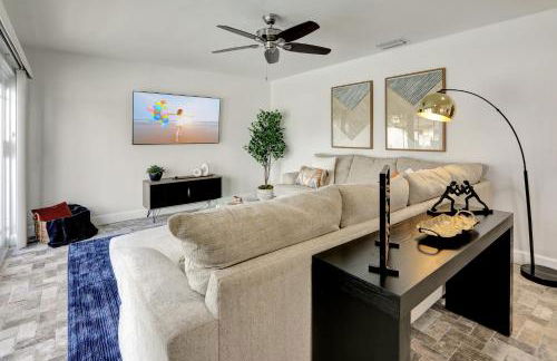 Riviera - Canal Views, Pool, & Work Friendly. - Foto 20