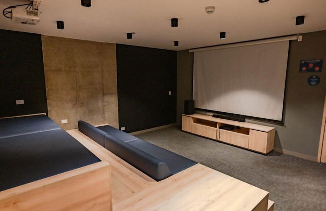 UMA Suites Chia - Photo 71