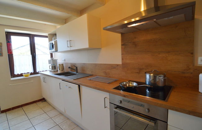 Modern Farmhouse in Chassepierre With Terrace - Foto 19