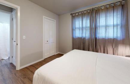 Hazel's Hideaway apt in walkable historic area - Foto 21