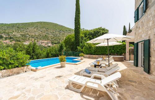 Villa Petmat - with private pool and 6 bedrooms - Photo 6