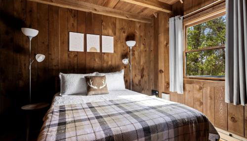 Vibrant Woodland Cabin Sanctuary near Great Cacapon River in West Virginia - Foto 3