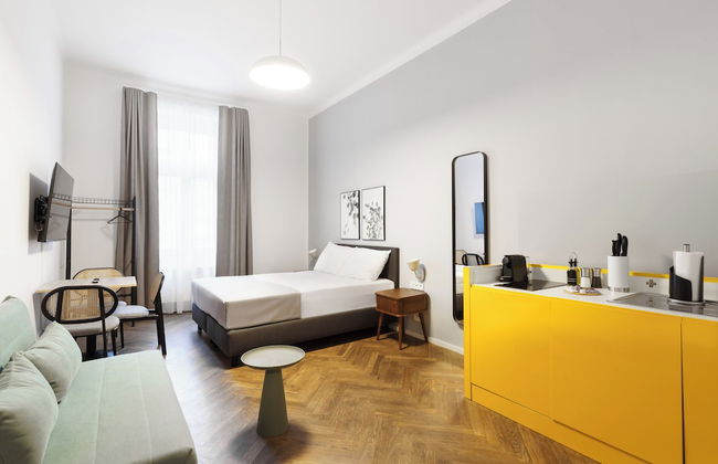 Limehome Prague Halkova - Foto 41