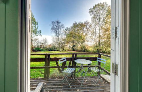 The Hideaway at Duffryn Mawr Self Catering Cottages - Photo 57