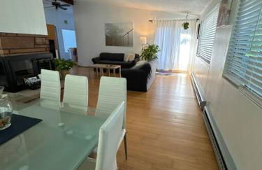 Entire Home 3 bds 2 bats - Foto 50