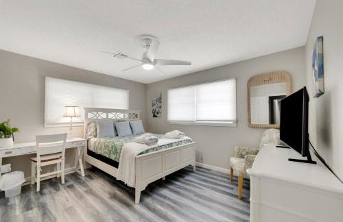 Beautiful Lake View Retreat Drivable To Theme Parks 3 Bedroom Home - Foto 26