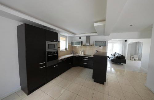 Dom nad rzeką - Foto 4