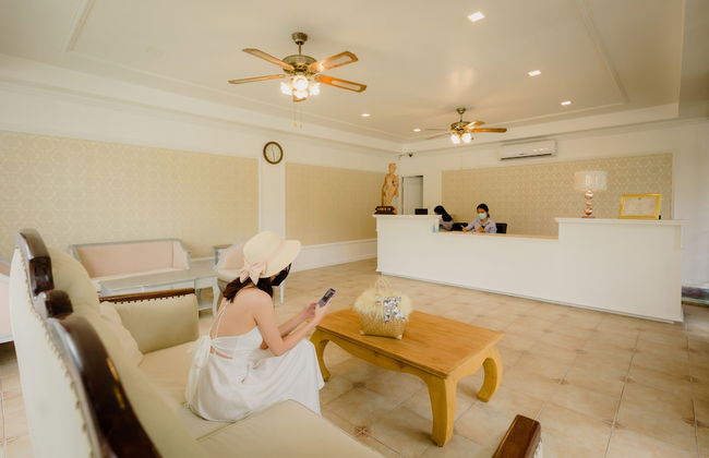 Villa Raya Private Pool Villas Resort - Photo 3