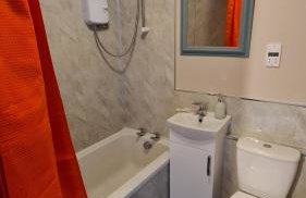 The Kingfisher, by Spires Accommodation a great location for visiting the NEC and Drayton Manor - Foto 20