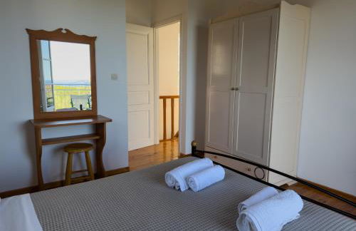 Regina Villa - Photo 18