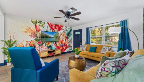 Pets OK! Heated Pool mins to 3 Sisters Spring! - Foto 4