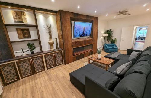 Stylish House in Welsh Hills, Sleeps 8 to 12 - Foto 29