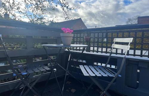 Two bed flat in popular York Rd - Foto 5