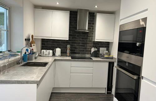 Monty Cottage, Exmouth Coastal Boutique House - Photo 25