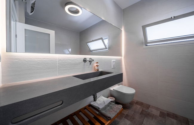 Spacious 4BD House w Pool in Hezliya - Foto 26