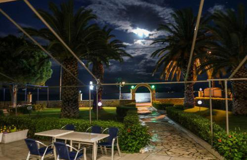 Nefeli Studios - Photo 22