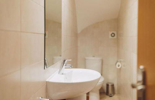 The Orbit Apartments - Photo 45