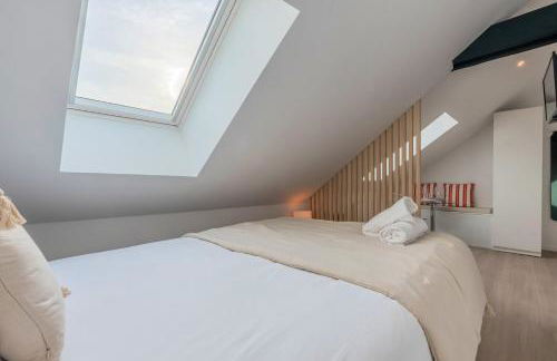 Studio sous les combles côté cour, parking gratuit - Foto 9