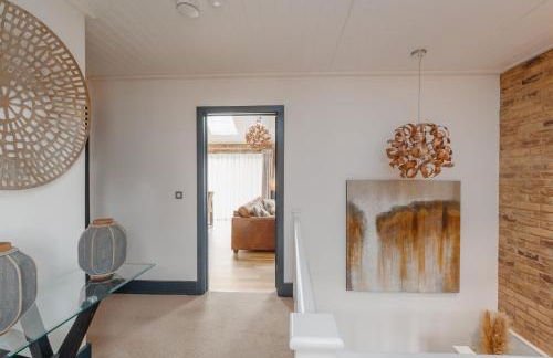 Chalice Close by Grandeur Property - Foto 27