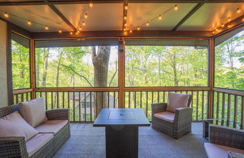 King Bed, Putt-Putt w/ Hot Tub, & Other Games - Foto 3