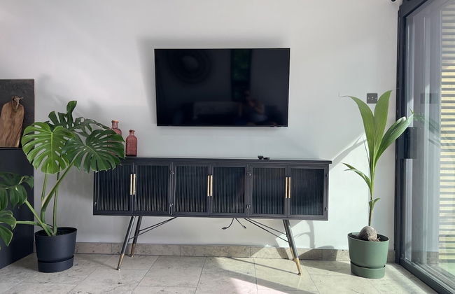 River View Guest House, Jacuzzi, Boat, Fire Hire - Photo 23