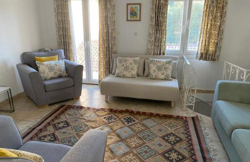 Villa Jasmine, Sea and Mountain View in peaceful hamlet - Foto 4