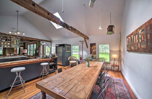 Game Room and Fire Pit Peaceful Catskills Farmhouse - Photo 2