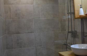 Appartement Studio rénové le Corbier 4 personnes 22m2 domaine les Sybelles Classé 2 étoiles label qualité le corbier - Photo 4