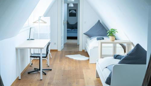 FullHouse - Halle - R17 - 111sqm Loft - 8 Beds for 10 guests - Foto 4