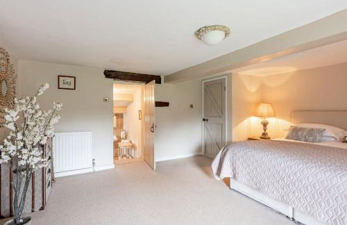 Sun Hill Farmhouse - Photo 29