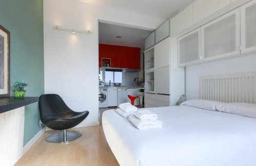 ApartEasy - Lovely Atic in Barcelona - Foto 3