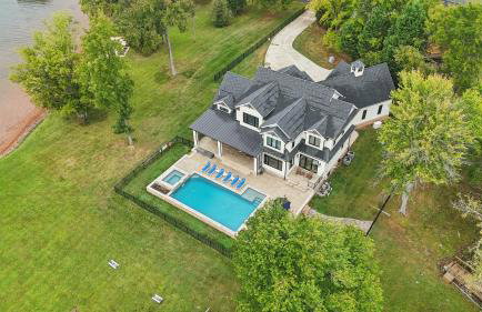 Luna's Lake Life - Foto 13