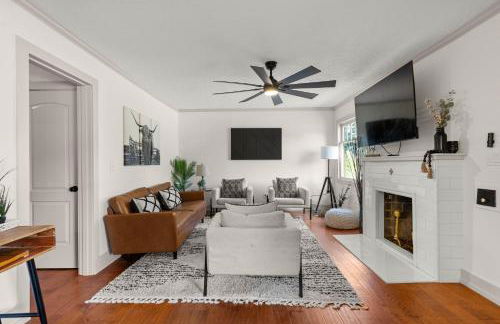 Timeless Historic Home near Downtown with HOT TUB - Foto 4