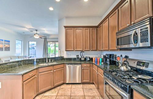 Patio and Fire Pit Family Retreat in Cave Creek! - Foto 11