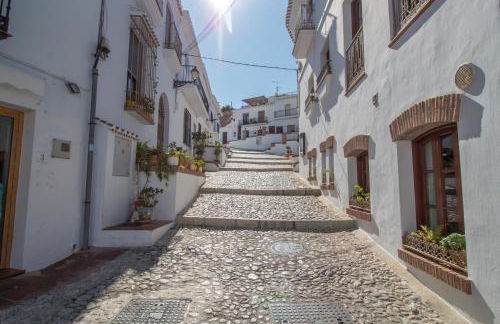 Quiet house in village center with mountains views - Photo 36