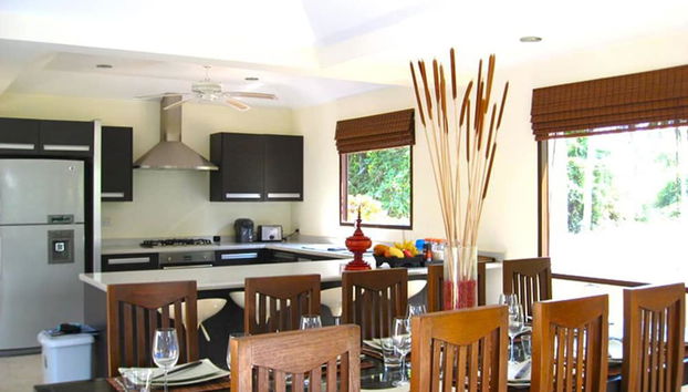Baan Chaba Samui - Foto 4, Servicio de comidas en la habitación