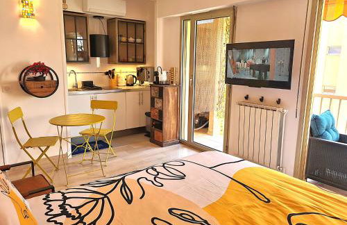 STUDIO BALCON CALME AVEC PARKING 5mn de la MER - Foto 7