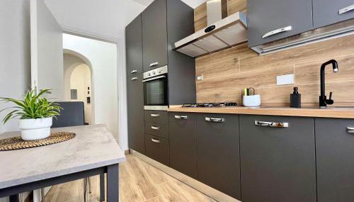 PyramidHouse Rome - Apartment 100mq with View - 2km from the Colosseum - Foto 5