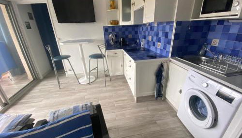 Studio et parking à 300m de la plage de Fréjus - Foto 4