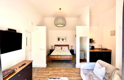 Hideaway Suite - Photo 2
