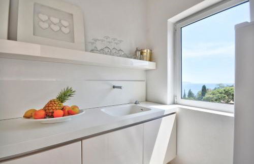 Penthouse Marina-Seaview Jacuzzi and Terrace - Foto 30