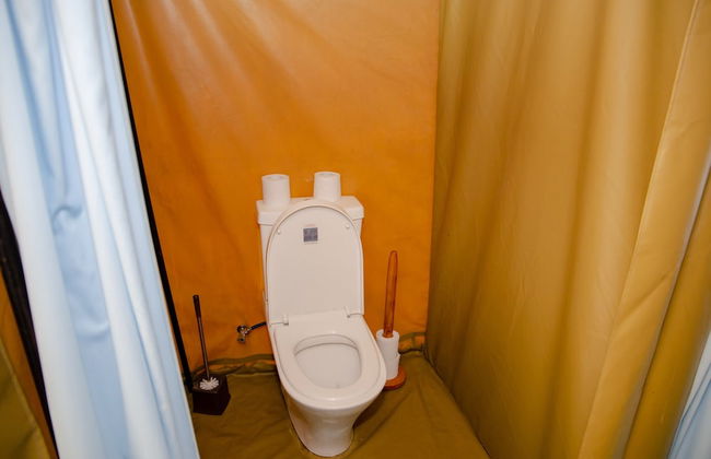 Room in Lodge - Find a Quiet Beach Resort at Rushel Kivu Resort! - Foto 10