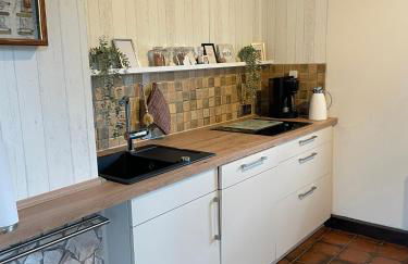 H5 Haus Schwalbennest Kaminofen WLAN - Foto 3