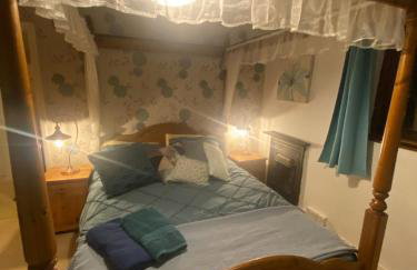 Charming and Cosy Country Cottage with Log Burner - Foto 16