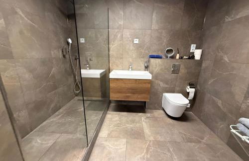 Modern House Gehrden 2, bis 4 Person, Contactless Check-in, free parking, Vollsaniert und Renoviert Dezember 2024 - Foto 76