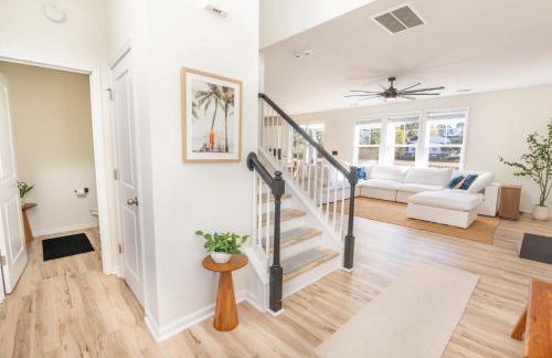 Coastal Retreat & Water Views - Minutes to CHS - Foto 7