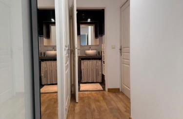 Apt with 2 bedrooms, terrace, pool & parking - Foto 7