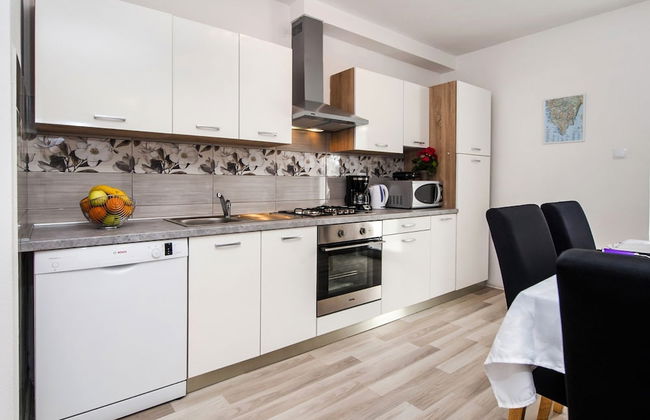 Idyllic Getaway Holiday Home With Pool - Foto 11